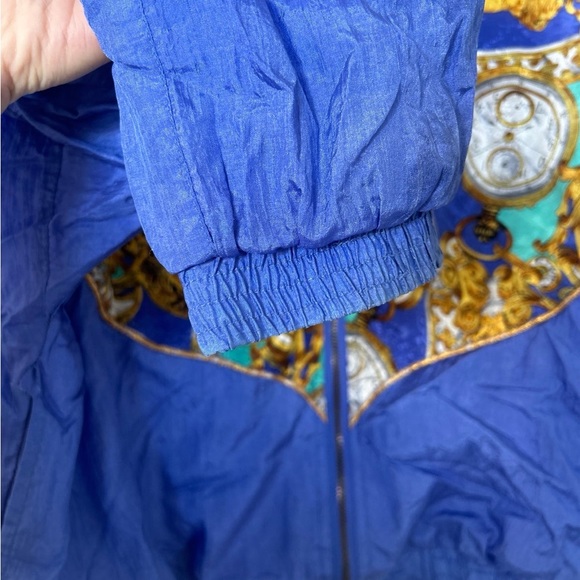 Vintage Windbreaker - Picture 5 of 6